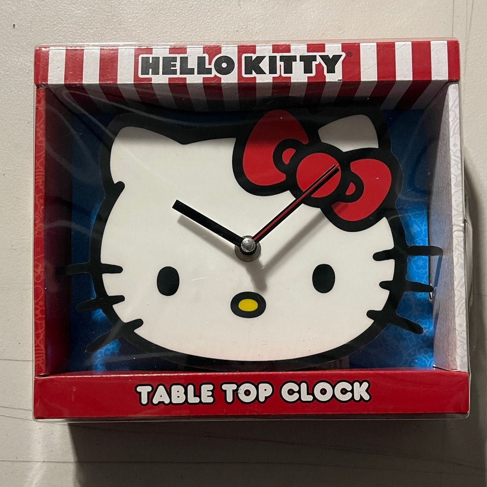 Hello Kitty by Sanrio Table Top Clock  - New